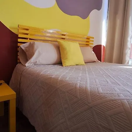 Homestay Casa Colores Tenerife